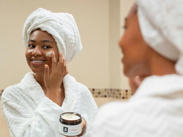 img-title Kapan Penggunaan Skincare Bisa Terlihat Hasilnya? Ini Kata Ahli