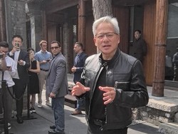 Manusia Rp 2.400 Triliun Juragan AI Disambut Bak Rock Star di China