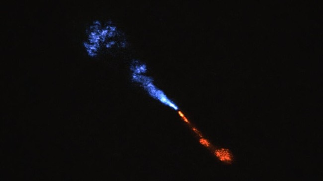 Para astronom berhasil mengidentifikasi momen itu tepat ketika planet mulai terbentuk di sebuah bintang yang berada di luar Matahari.