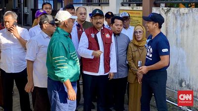 Duit Bansos Rp2,1 T Mengendap di Rekening Nganggur, Mensos Bilang Ini
