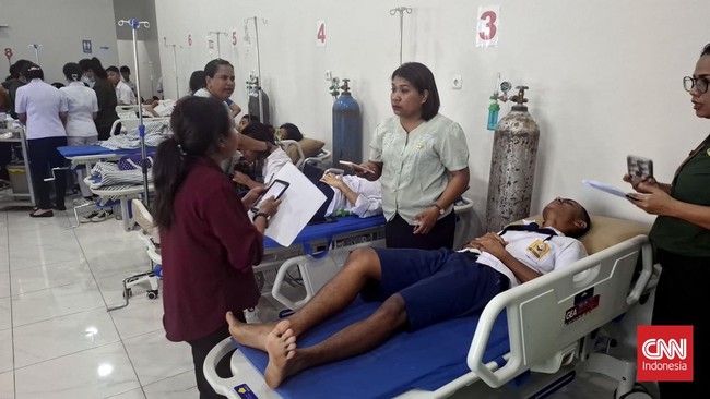 200 Siswa SMP Kupang Keracunan MBG, Orang Tua Desak Hasil Lab Dibuka Orangtua siswa SMP Negeri 8 Kupang mendesak hasil pemeriksaan laboratorium terkait keracunan makanan bergizi gratis (MBG) dibuka.