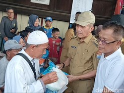Pemkot Beri Bantuan bagi Korban Kebakaran di 1 Ulu Palembang