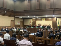 Jaksa Minta Hotman Baca Lengkap Dokumen Terkait Impor Gula: Jangan Dipotong