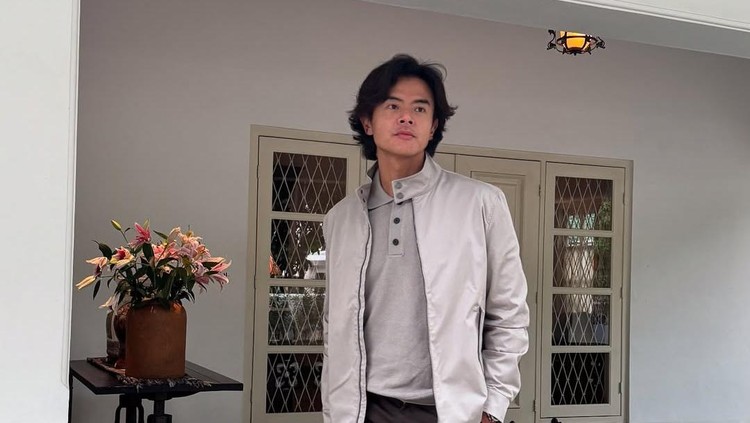 Dion Wiyoko Dion Wiyoko