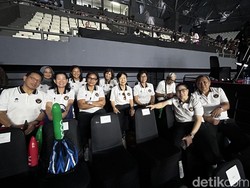 Apresiasi Para Legenda Olahraga untuk Fun Match Oppo