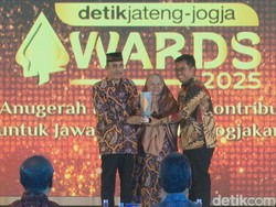 Guru Rasino Raih Penghargaan detikJateng-Jogja 2025 Berkat Lestarikan Gamelan