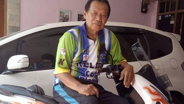 img-title Legenda Bulu Tangkis Iie Sumirat Meninggal Dunia, Pelatih Andalan Taufik Hidayat