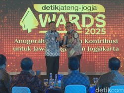 Kakorlantas Polri Irjen Agus Raih Penghargaan Pembaharu Keselamatan Lalin