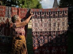 Tenun Khas Sumba Bukan Hanya Sekadar Kain Biasa