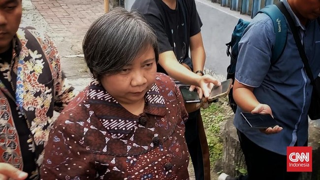 Ketua Komnas HAM Anis Hidayah menyatakan siap mundur apabila hingga 8 Desember mendatang tidak ada keputusan terkait dengan penanganan kasus kematian Munir.