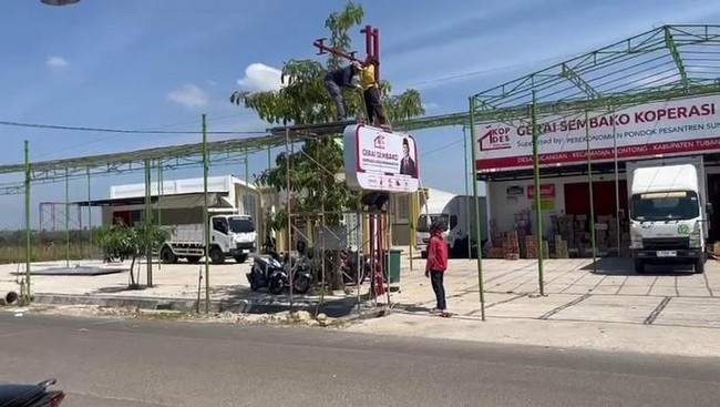Koperasi Merah Putih di Desa Pucangan, Kecamatan Montong, Kabupaten Tuban mendadak ditutup mitra kerja samanya sehari setelah Prabowo meresmikan 80.081 KDMP.