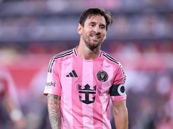 Fabregas Impikan Messi Main di Como