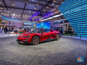 Tesla Lewat! Sports Car Listrik Premium Buatan BYD Mejeng di GIIAS Tesla Lewat! Sports Car Listrik Premium Buatan BYD Mejeng di GIIAS