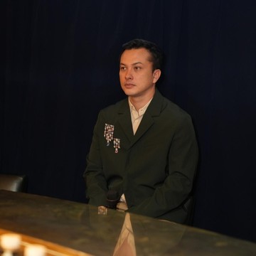Cerminan Identitas & Martabat Diri dalam MONDIAL Men's Jewelry Hasil Arahan Kreatif Nicholas Saputra