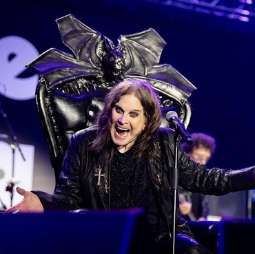 Ozzy Osbourne Meninggal Usai Konser Perpisahan Black Sabbath