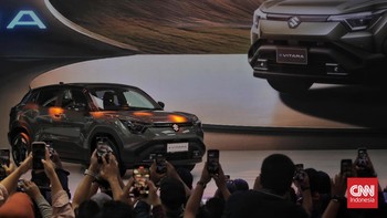 FOTO: Peluncuran Suzuki eVitara Bakal Dijual di RI 2026