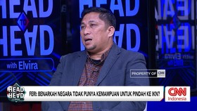 VIDEO: Feri Amsari: Tidak Yakin Presiden Akan Pindah ke IKN