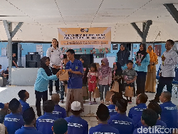 Momen Haru, Warga Binaan Rutan Sampang Bertemu Anak di Hari Anak Nasional