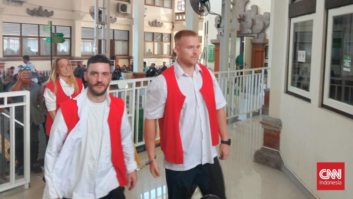 3 WN Inggris Penyelundup 1 Kg Kokain ke Bali Divonis 1 Tahun Bui
