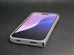 Case Unik Ini Ubah iPhone Lightning Jadi USB-C