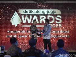 Lampri Kakanwil ATR/BPN Jateng Apresiasi detikJateng-Jogja Awards 2025