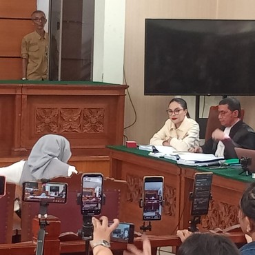 Kata Pakar soal Gestur Tubuh Nikita Mirzani dan Reza Gladys, Ada yang Ketakutan