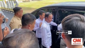 VIDEO: Polemik Gugatan Ijazah Jokowi