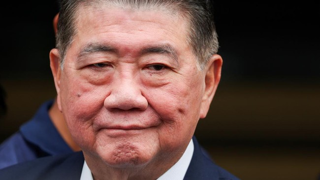Plt Perdana Menteri Thailand Phumtham Wechayachai mendesak komunitas internasional mengutuk tindakan Kamboja seiring dengan perluasan status darurat militer.