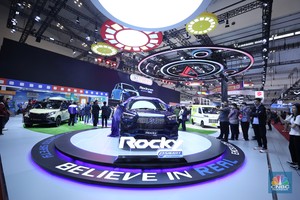 Penampakan Luar Dalam Daihatsu Rocky Hybrid Harga Rp 293,3 Juta
