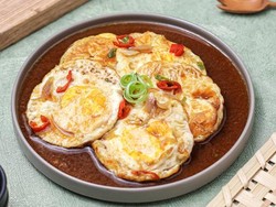 Resep Telur Ceplok Bumbu Kecap yang Sederhana Tapi Nikmat