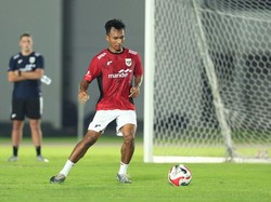 Profil Robi Darwis, Ahli Lemparan Jauh di Persib dan Garuda Muda