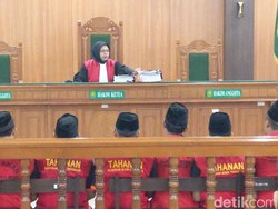 Hakim Sakit, Sidang Putusan Pesilat Rusak Polsek Watulimo Ditunda