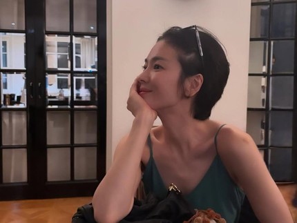 5 Potret Terbaru Song Hye Kyo yang Awet Muda di usia 43 Tahun