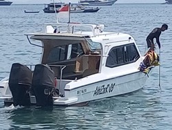 Speedboat Angkut Turis Tabrak Perahu Nelayan di Labuan Bajo