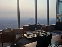 Video Spesial! Menikmati Kopi Cocktail dan Mocktail di Bar Tertinggi Indonesia