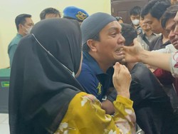 Tangis Faskal Pembunuh Ragil kepada Kerabat Usai Divonis 15 Tahun Penjara