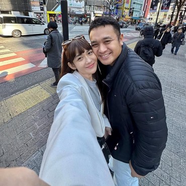 Selain Malu karena Istri Sarjana, Ini Alasan Lain Gilang Dirga Kuliah Lagi