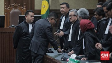 Hasto Akan Pelajari Putusan 3,5 Tahun Sebelum Tentukan Langkah Hukum