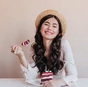 Sweet Tooth Club! Ini Dia 5 Zodiak yang Paling Suka Dessert