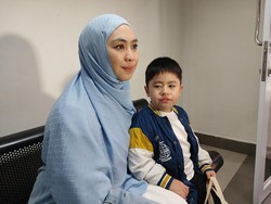 Oki Setiana Dewi Ungkap Rahasia Rawat 4 Anak dengan Karakter dan Bakat Beda