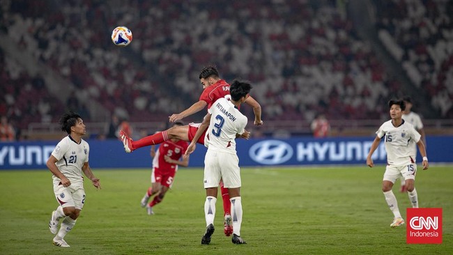 Ketua Umum PSSI Erick Thohir mengimbau pemain Timnas Indonesia U-23 tidak takut bermain keras melawan Vietnam di final Piala AFF U-23 2025.