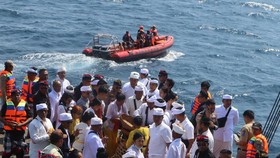 Tragedi KMP Tunu, Upacara Mulang Pakelem Digelar di Selat Bali