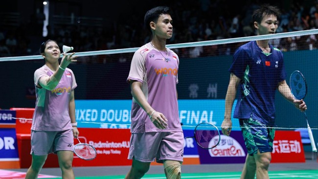 Jafar Hidayatullah/Felisha Pasaribu terhenti di babak semifinal China Open 2025. Mereka mengaku mendapat pelajaran berharga.