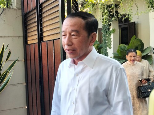 Jokowi Irit Bicara soal Megawati Perintah Kader PDIP Dukung Pemerintah
