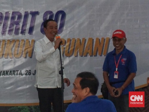 Jokowi: Sampai Kapan Pun Pak Kasmudjo Dosen Pembimbing Saya