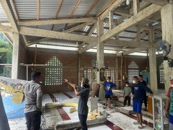 2 Pria di Polman Tewas Tertimpa Tembok Saat Perbaiki Masjid
