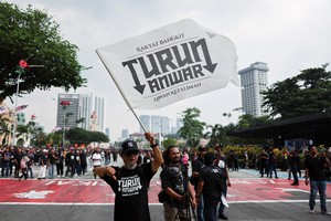 Ribuan Warga Malaysia Demo, Tuntut Anwar Ibrahim Mundur