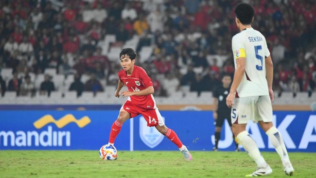 Timnas Unggul, Bank Mandiri Sambut Final ASEAN U23 Mandiri Cup 2025 Tim tuan rumah kini semakin dekat dengan gelar juara ASEAN U‑23 Mandiri Cup™ 2025 dengan dukungan penuh dari Bank Mandiri.