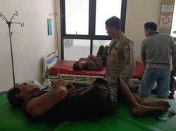 2 Pria Maling Motor Diamuk Massa di Pasuruan, 1 Diseret Setengah Bugil