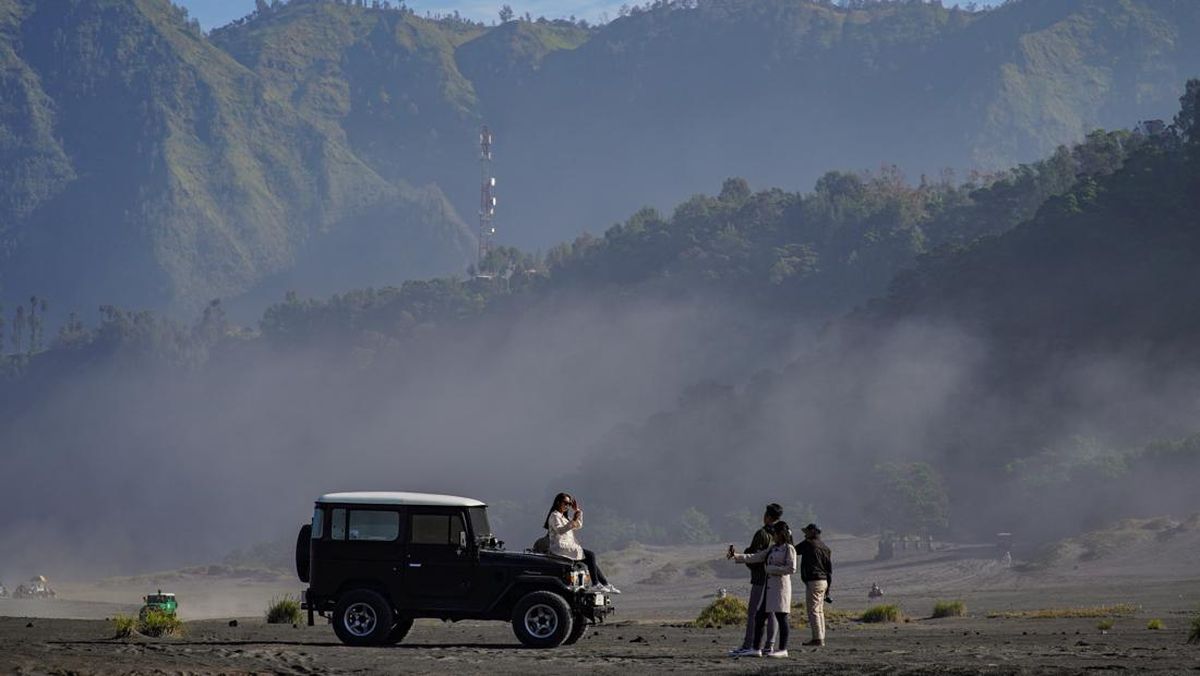 Polisi Usut Kasus Koper Turis Thailand Hilang di Bromo